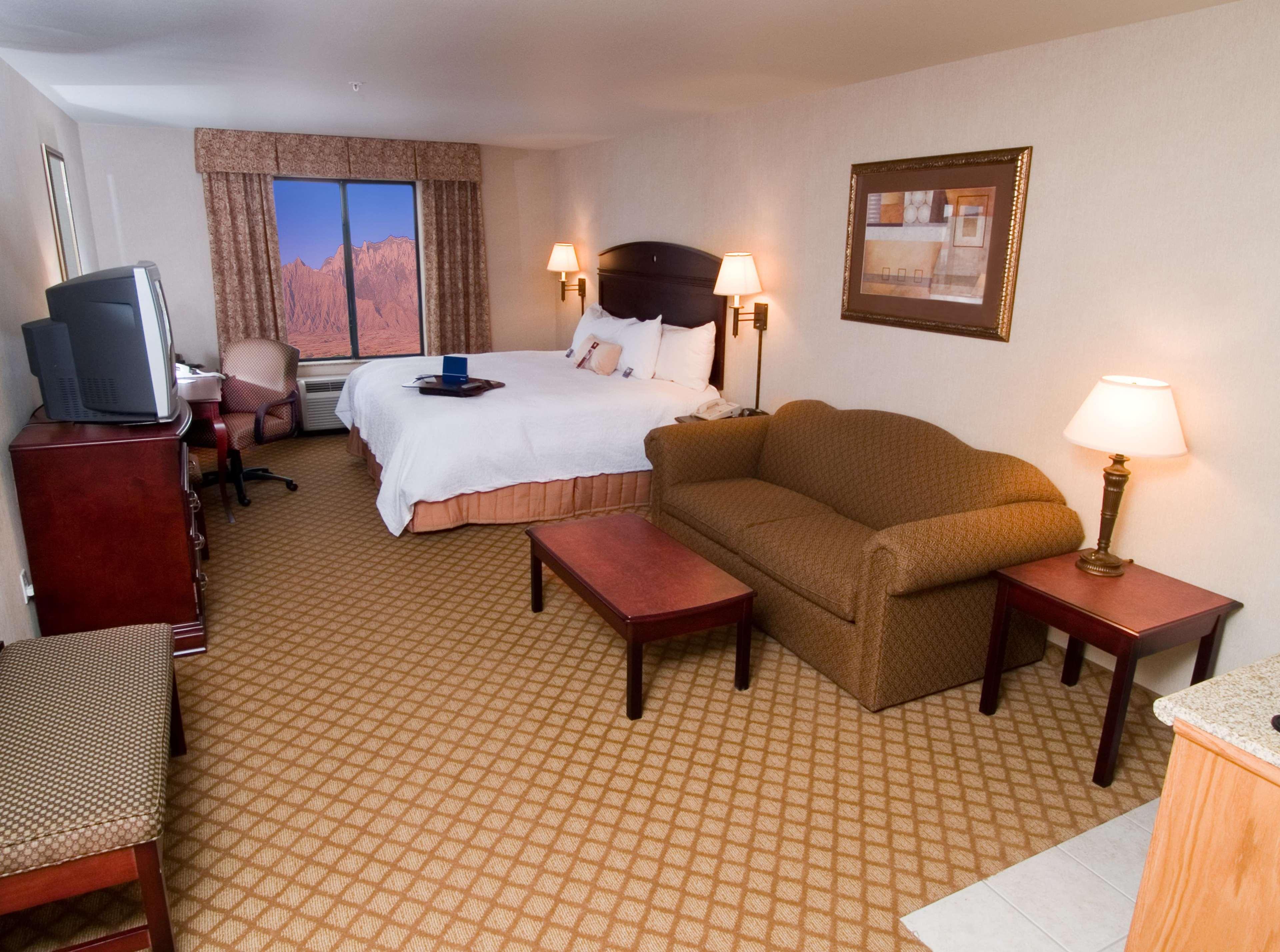 Hampton Inn & Suites Фармингтън Стая снимка