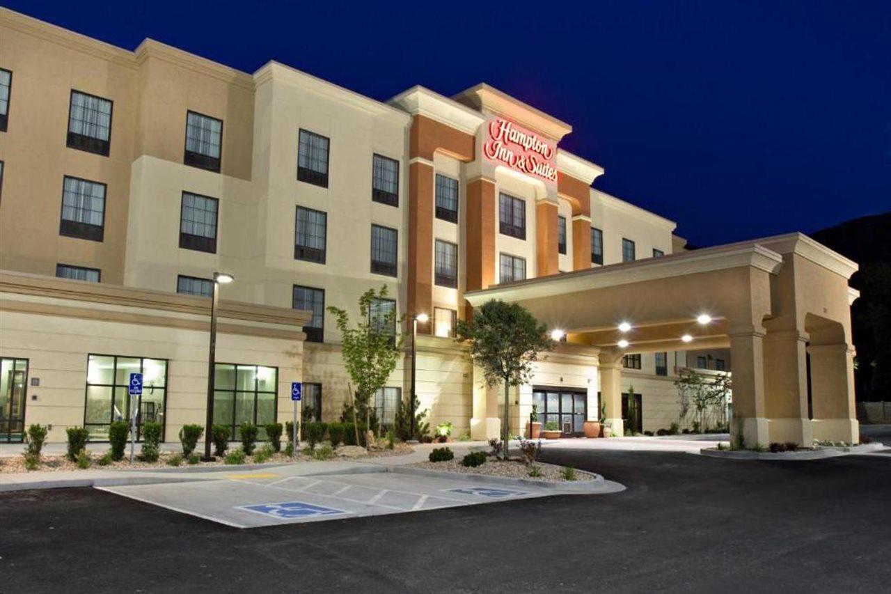 Hampton Inn & Suites Фармингтън Екстериор снимка