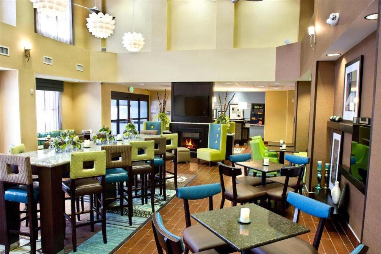 Hampton Inn & Suites Фармингтън Екстериор снимка