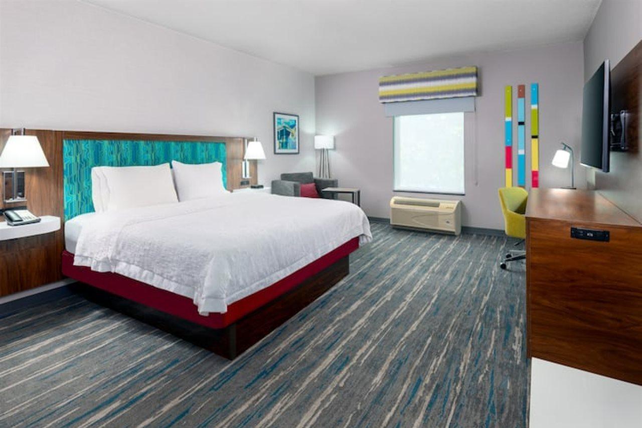 Hampton Inn & Suites Фармингтън Екстериор снимка