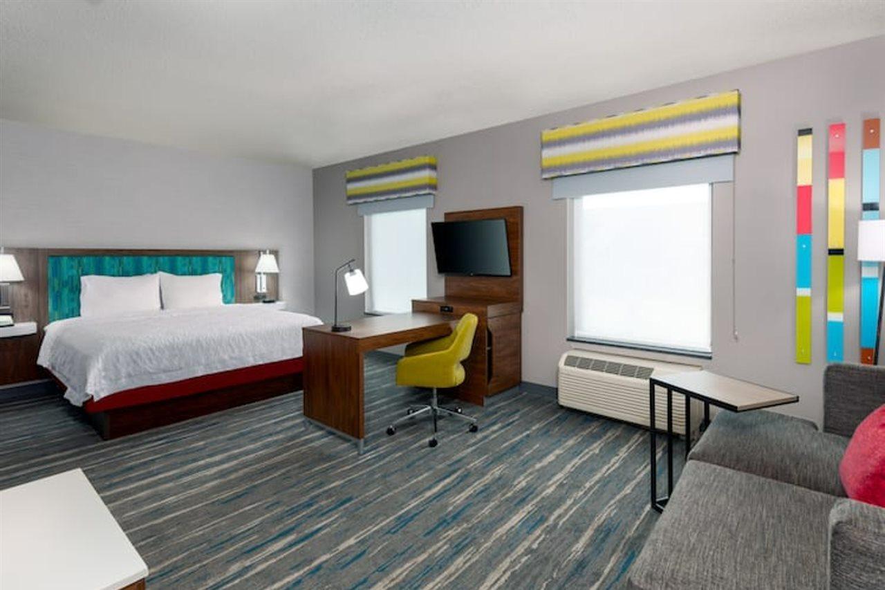 Hampton Inn & Suites Фармингтън Екстериор снимка