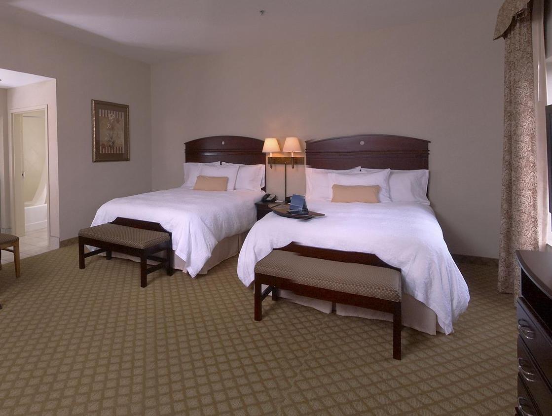 Hampton Inn & Suites Фармингтън Екстериор снимка